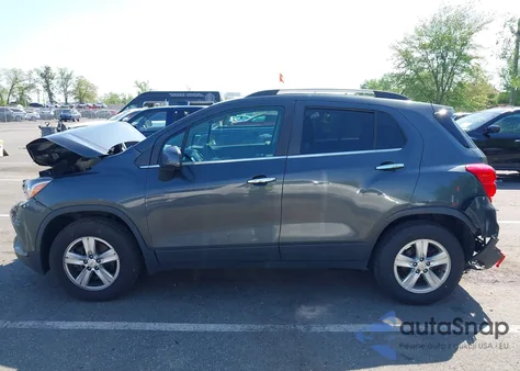 2018 Chevrolet Trax Lt из США, поврежденный, VIN KL7CJPSB5JB687447